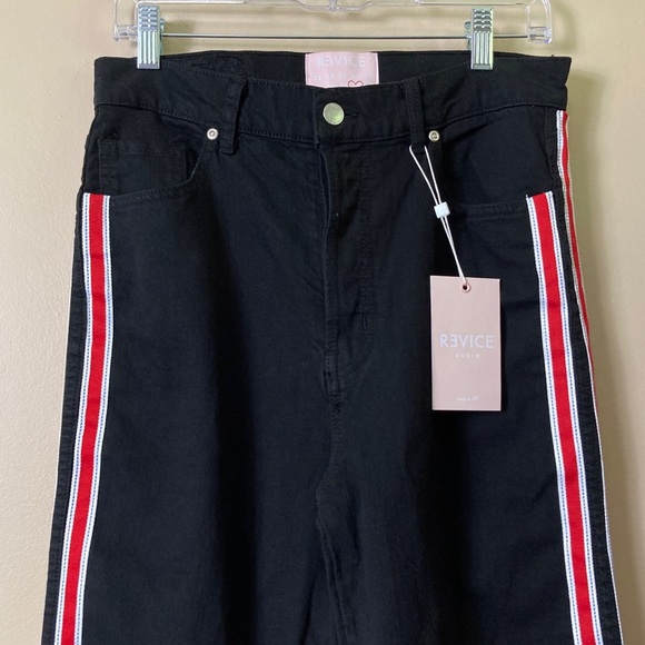 NWT REVICE Ruby Tuesday Black Red Side Stripe Jeans - Picture 6 of 11